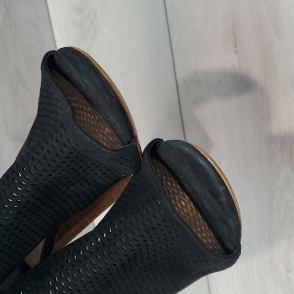 Steve Madden Women Shauna Ankle Suede Open Toe pump sandals shoes sz 9.5M - Picture 5 of 12